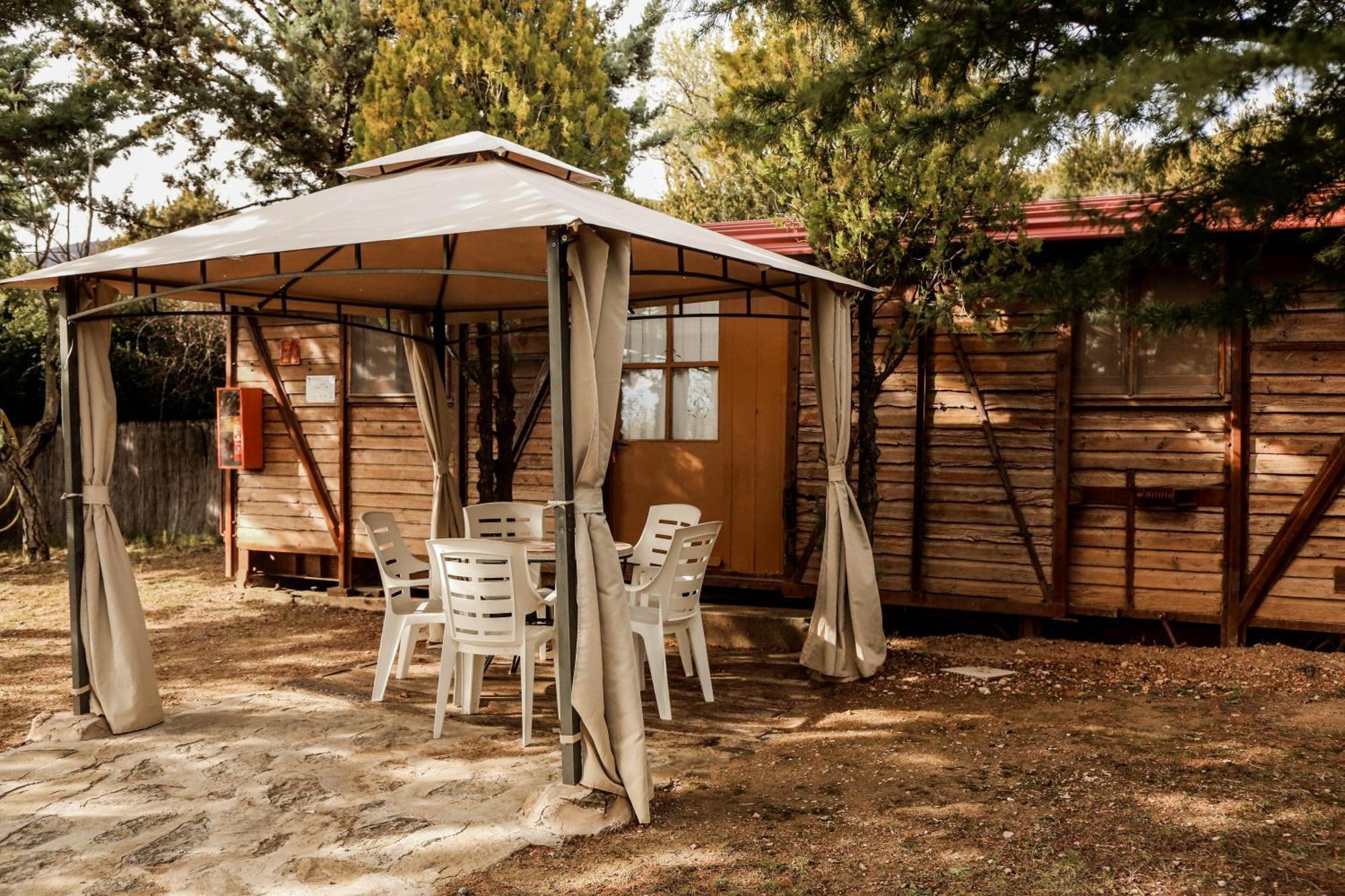 Camping Castillo De Loarre Bagian luar foto