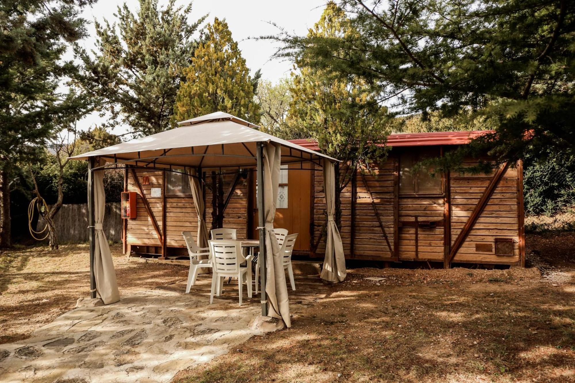 Camping Castillo De Loarre Bagian luar foto