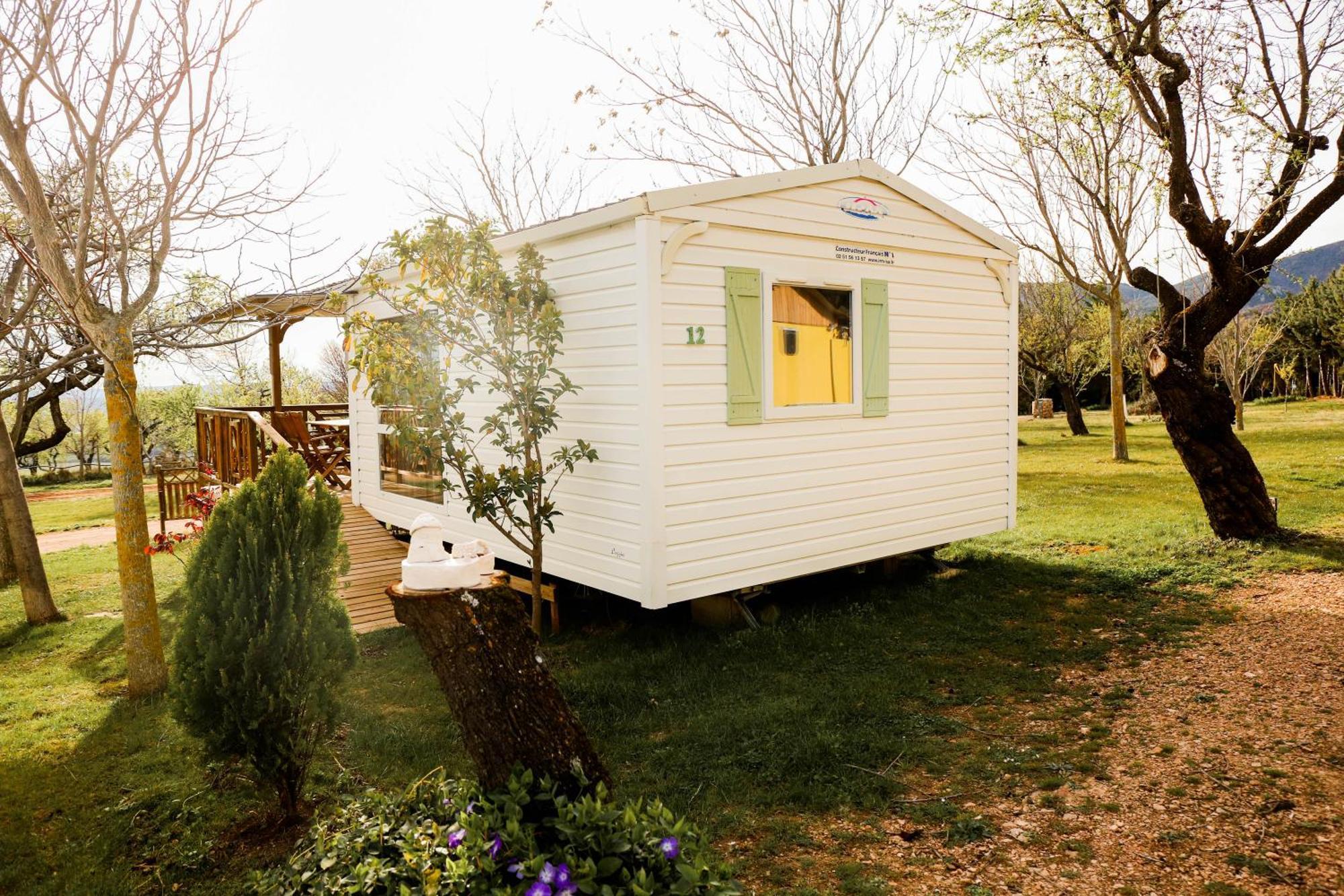 Camping Castillo De Loarre Bagian luar foto