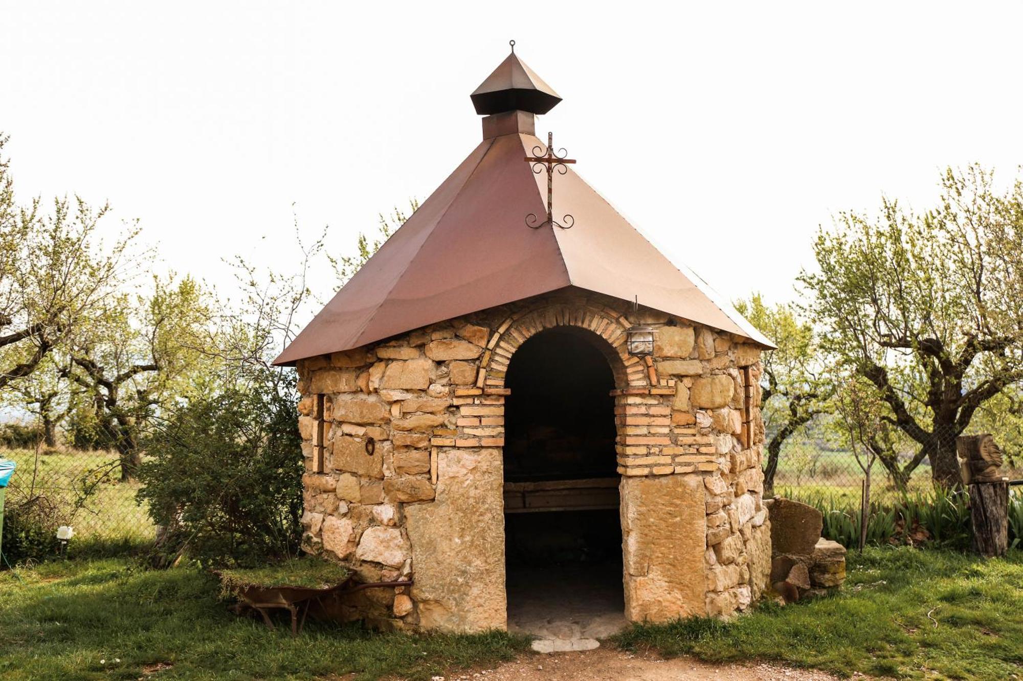 Camping Castillo De Loarre Bagian luar foto