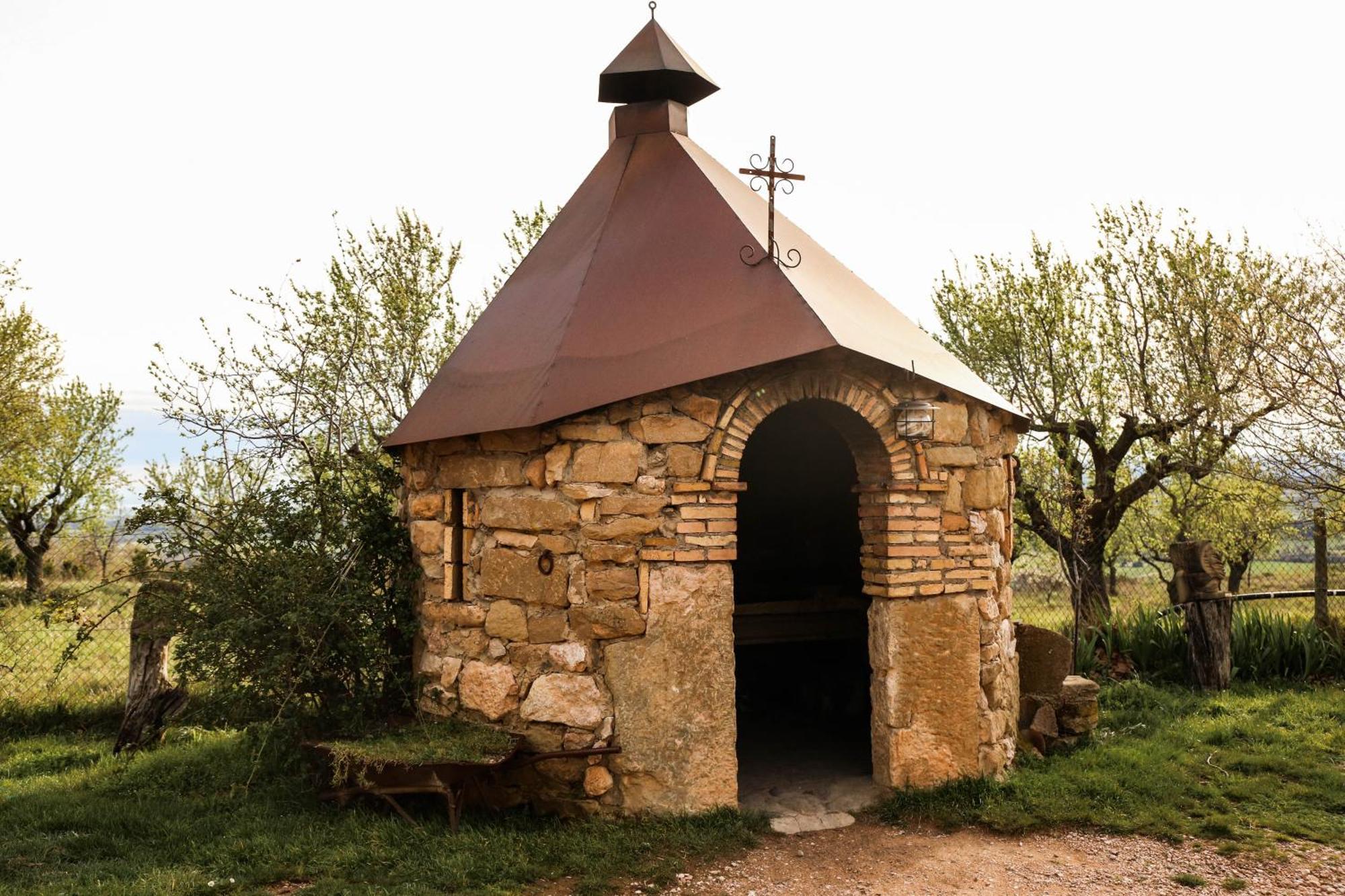 Camping Castillo De Loarre Bagian luar foto