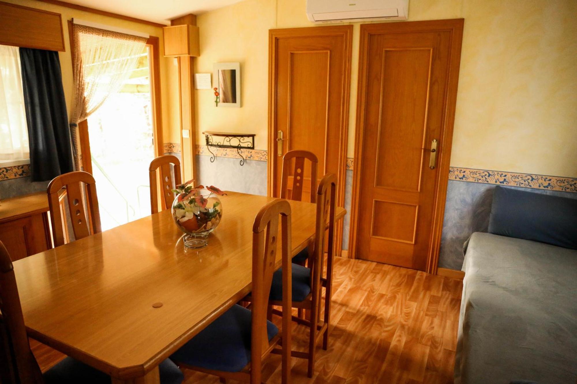 Camping Castillo De Loarre Bagian luar foto