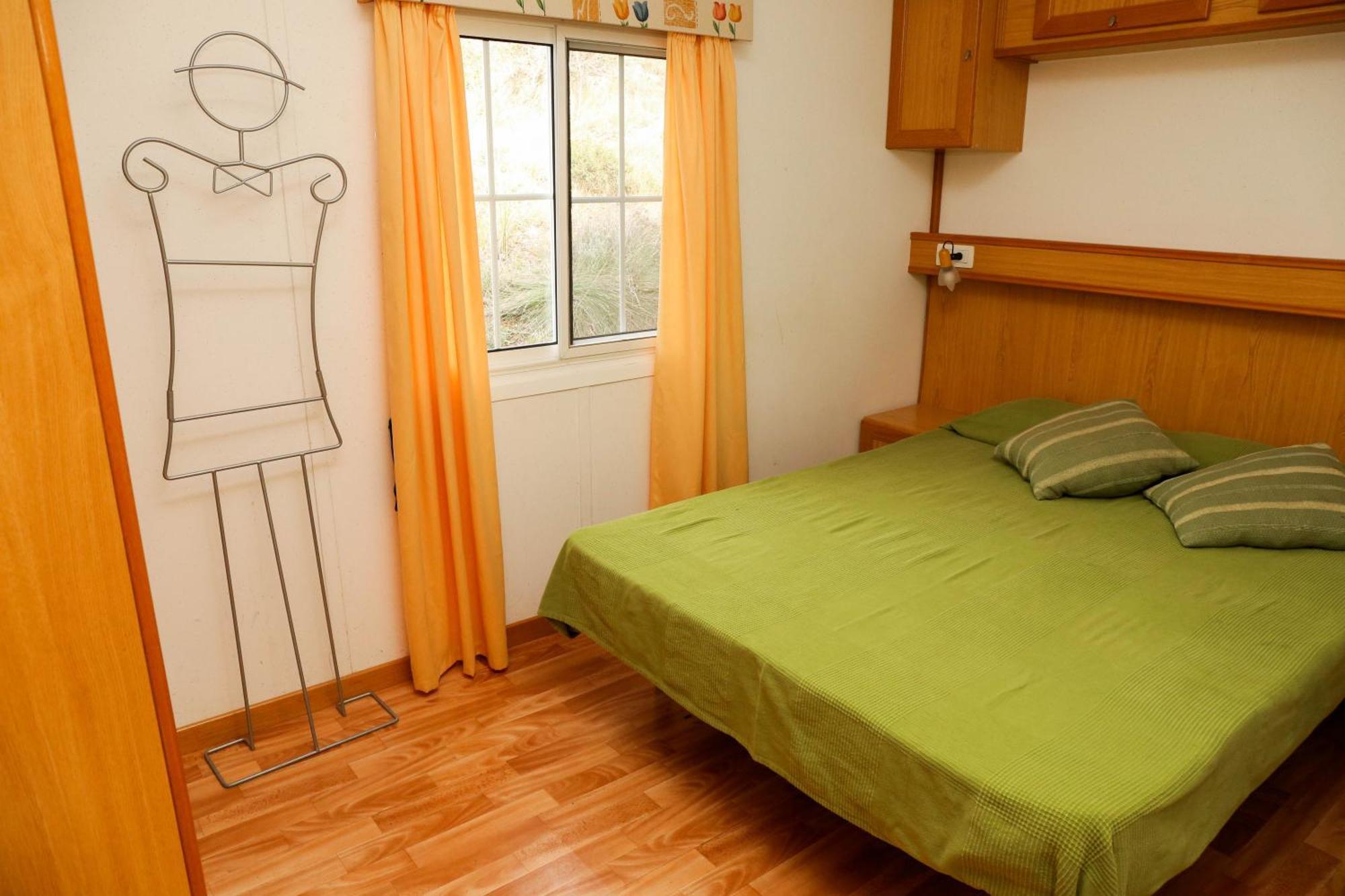 Camping Castillo De Loarre Bagian luar foto